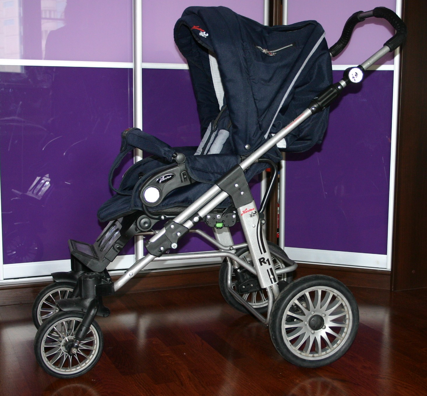 Hartan R1 прогулочная коляска Hartan R1 прогулочная коляска