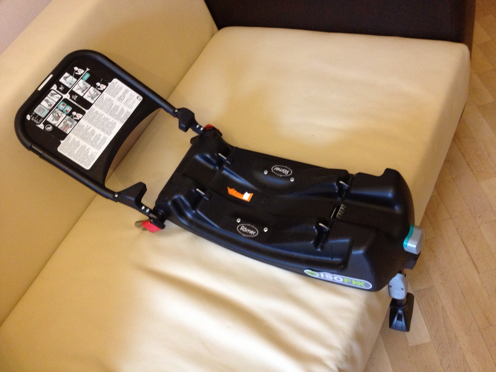    romer baby-safe plus ii  isofix